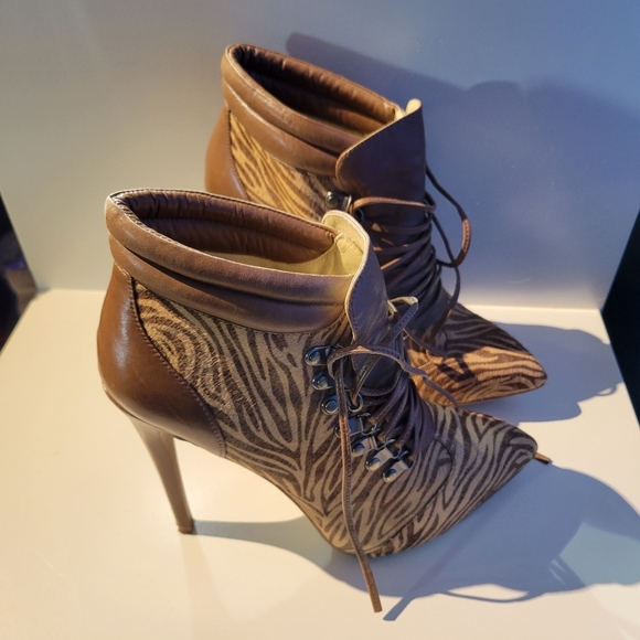 Carolina Espinosa Animal Print Heels - Picture 1 of 8
